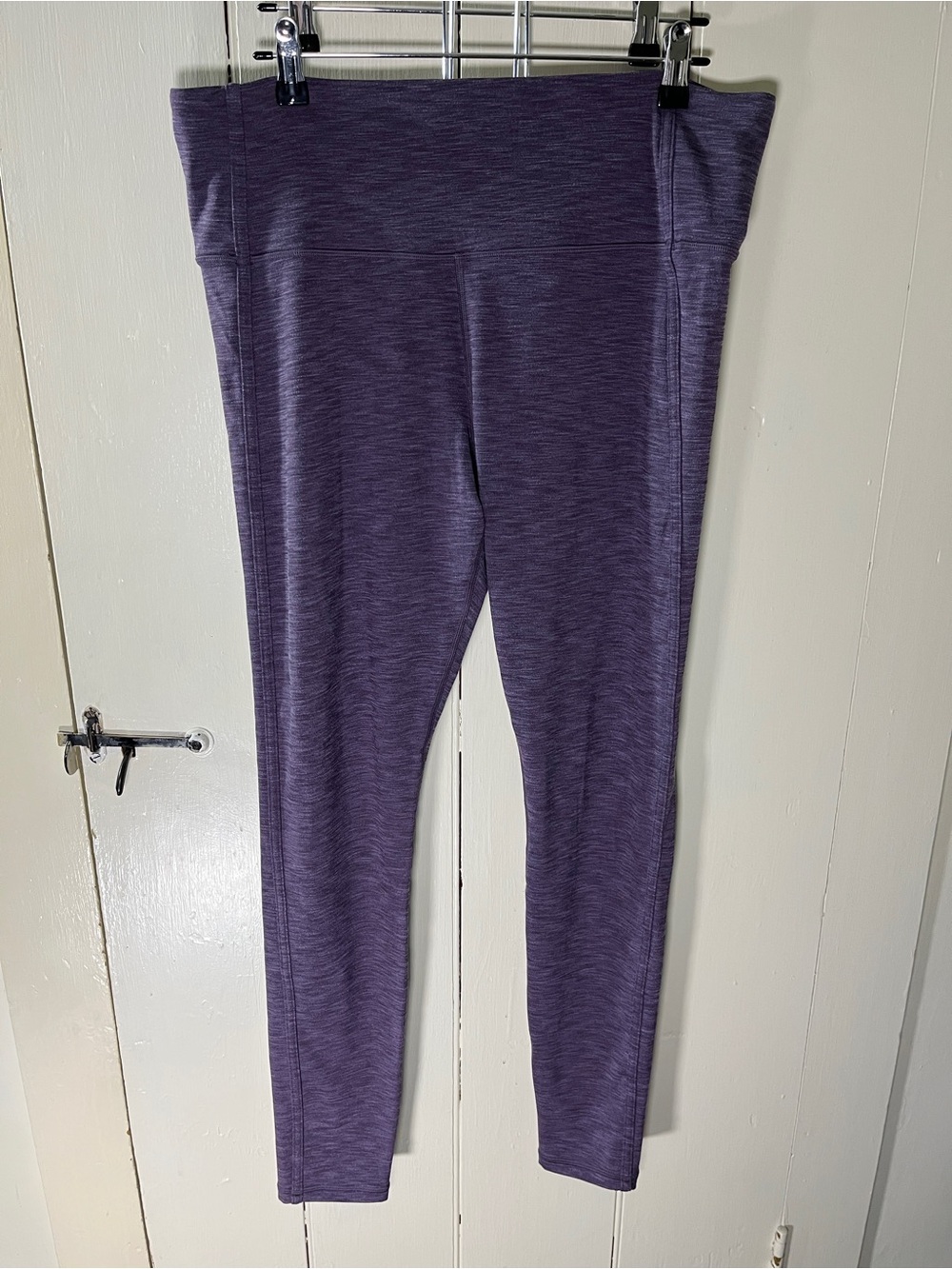 Athleta Women’s XL Over the heel leggings